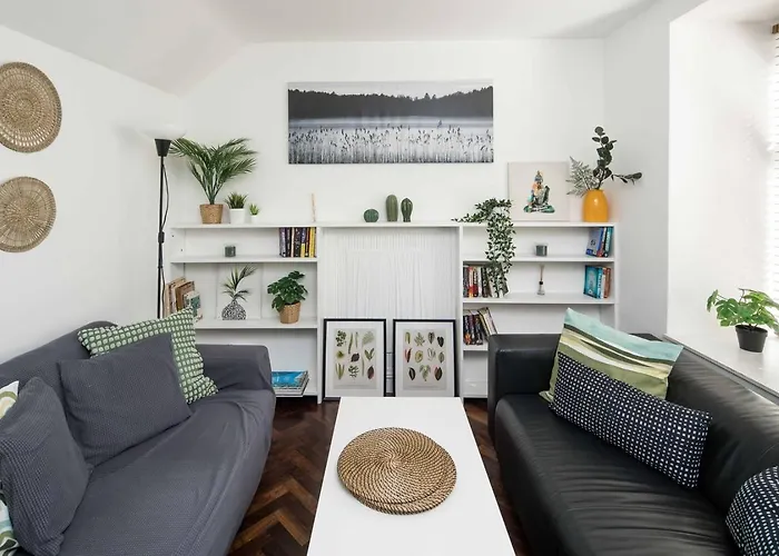 Quirky & Cosy 2Bd Mews Flat In Paddington