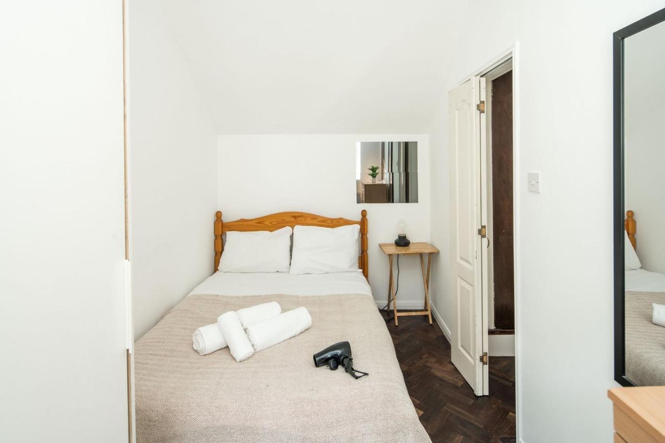 Casa de Férias Quirky & Cosy 2bd Mews Flat In Paddington *